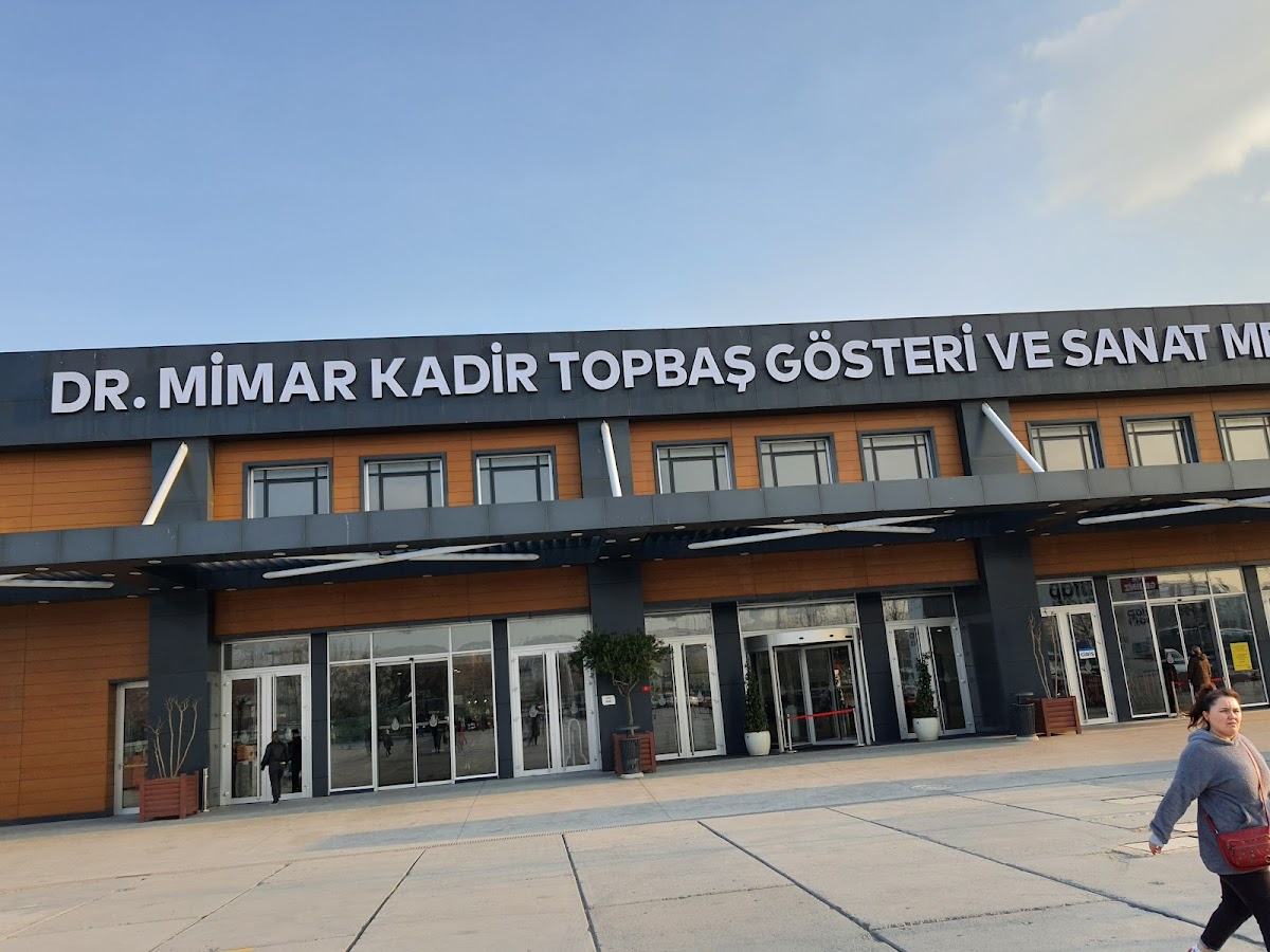 Dr. Kadir Topbaş Gösteri ve Sanat Merkezi